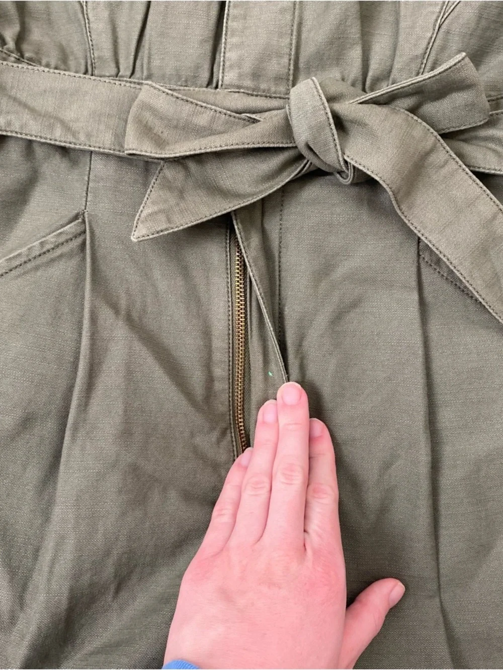 FRAME Twisted Utility Shirt Dress sage green Sz XL - Picture 8 of 10